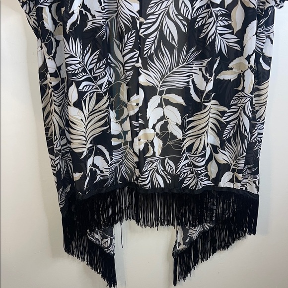 EUC Siren Lily Black and Cream Leaf Design Kimono Size 2X #220 - Picture 8 of 8